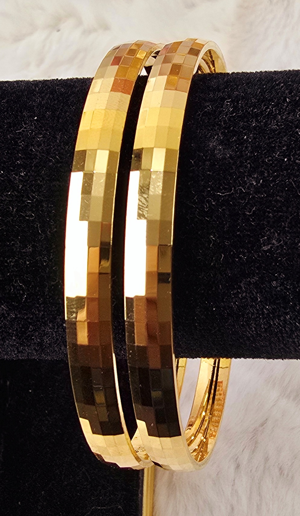 Dazzling Geometric Faceted Gold-Design Bangles (B-020)